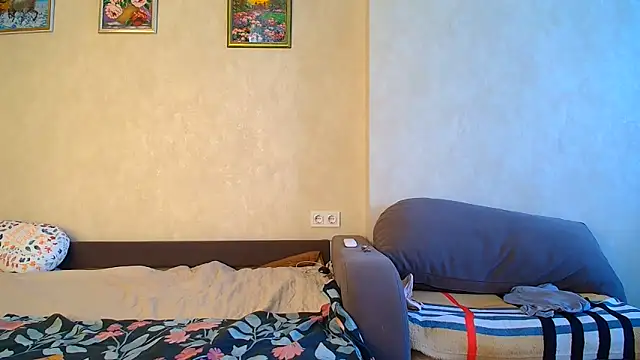 Brionia online show from June 27, 2026, 5:57 am