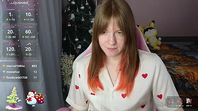 CassieJuice69 online show from January 5, 2025, 6:56 pm