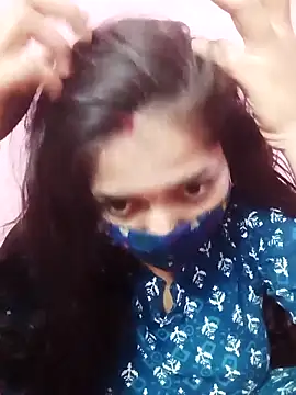 Cute-Simmi online show from January 19, 2026, 5:33 am