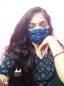 Cute-Simmi online show from February 9, 2026, 6:44 am