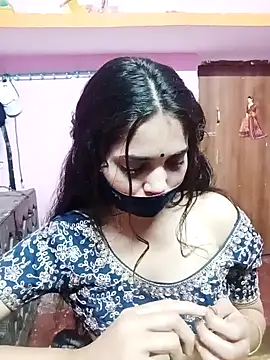 Cute-Simmi online show from January 8, 2025, 9:42 am