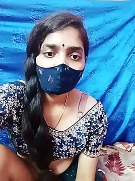 Cute-Simmi online show from January 28, 2025, 6:28 pm