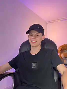 Daddyrich 632 online show from August 4, 2026, 9:36 am
