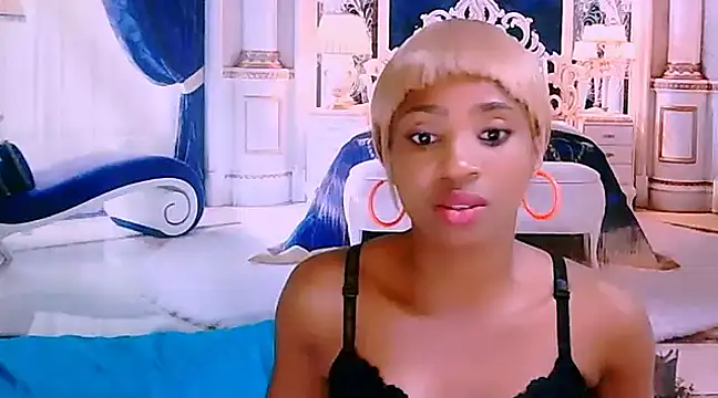 EbonyCreamy69 online show from February 15, 2025, 12:48 am