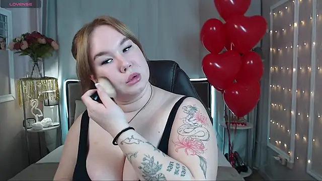 Snapshot of Emmy_Greis chatting on February 13, 2025, 7:24 am Emmy Greis online show from February 13, 2025, 7:24 am