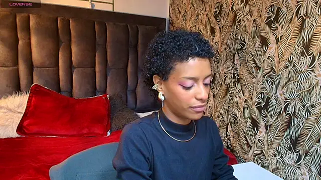 Zia Green online show from April 28, 2026, 1:04 pm