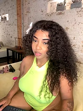 pamela west online show from September 23, 2025, 6:48 pm