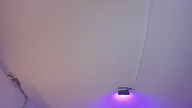 Amy Kiitty  online show from March 10, 2026, 12:42 pm