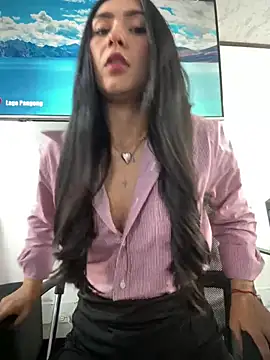 Amy Kiitty  online show from July 15, 2026, 1:51 pm
