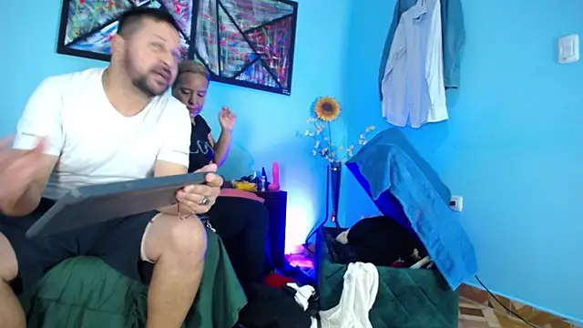 Iivana 19 online show from November 13, 2025, 4:22 pm