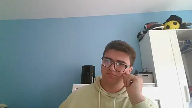 Snapshot of sorolla12 chatting on March 12, 2026, 1:48 pm sorolla12 online show from March 12, 2026, 1:48 pm