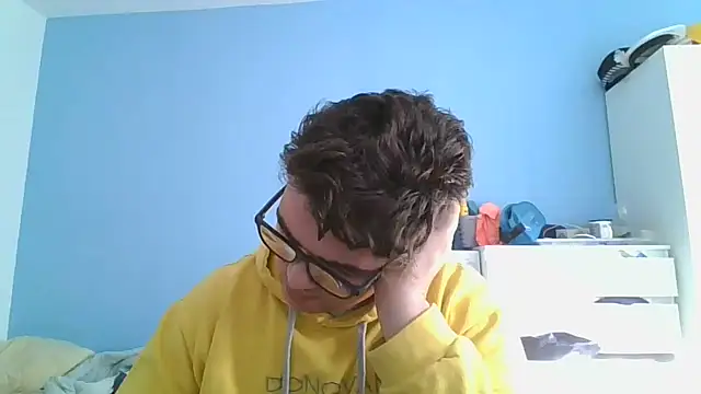 Snapshot of sorolla12 chatting on February 8, 2026, 4:15 pm sorolla12 online show from February 8, 2026, 4:15 pm