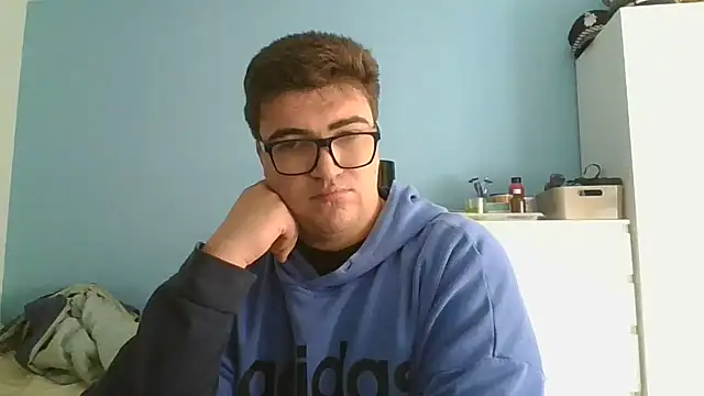 Snapshot of sorolla12 chatting on March 15, 2026, 12:23 pm sorolla12 online show from March 15, 2026, 12:23 pm