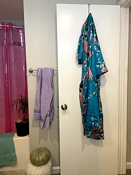 GoldieBakeman online show from September 18, 2025, 4:10 pm