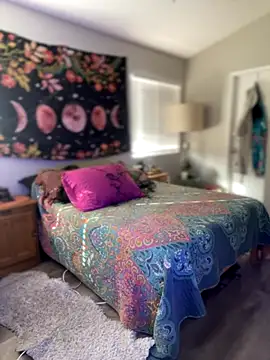 GoldieBakeman online show from November 3, 2025, 4:10 pm