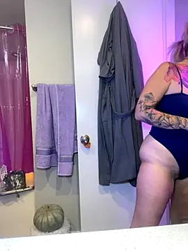 GoldieBakeman online show from September 23, 2025, 4:14 pm