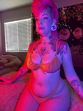 GoldieBakeman online show from March 13, 2025, 6:12 pm