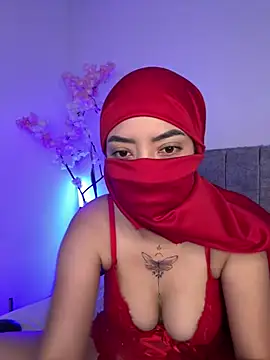Sweet hot mia online show from May 7, 2026, 2:20 pm