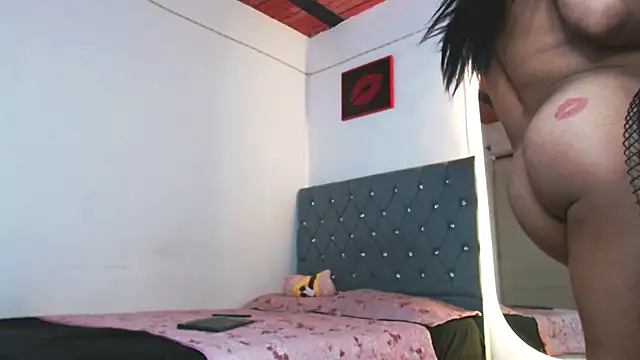  JaaconLeon  online show from February 14, 2026, 8:42 pm