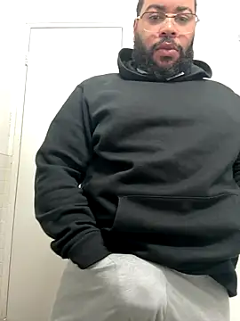 B and K online show from November 28, 2025, 8:53 pm