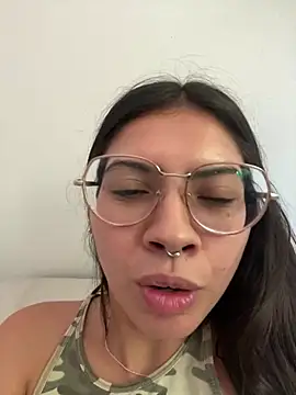 Argentiiniita online show from January 19, 2025, 8:41 pm