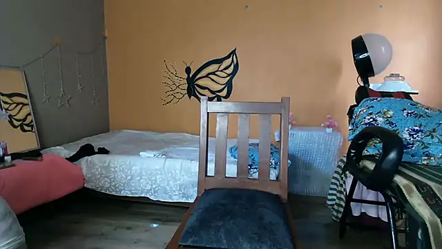 jenny-ki-bella online show from September 23, 2025, 3:35 am