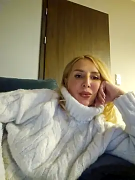 MariaRichi  online show from January 11, 2026, 8:16 pm