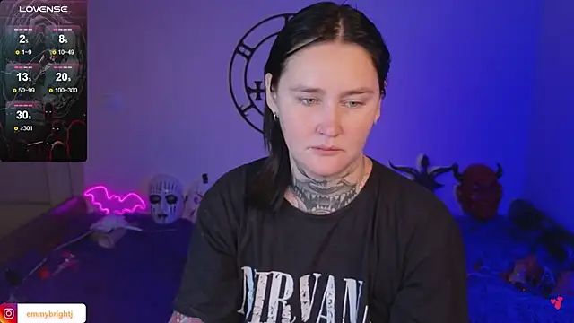 Emmybrightj  online show from November 12, 2025, 1:10 am