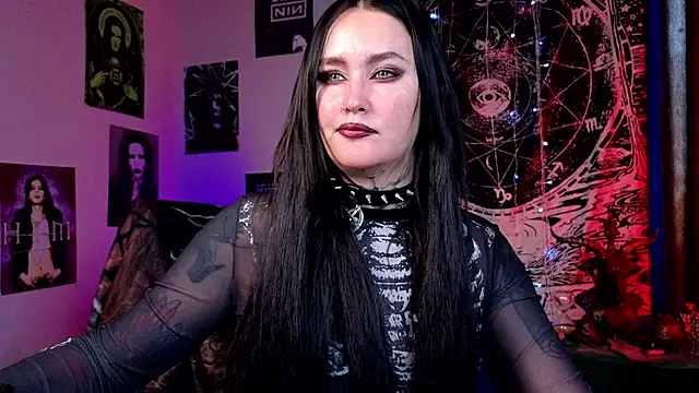 Emmybrightj  online show from May 18, 2026, 4:18 am