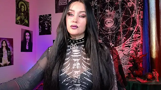 Emmybrightj  online show from May 18, 2026, 2:23 am
