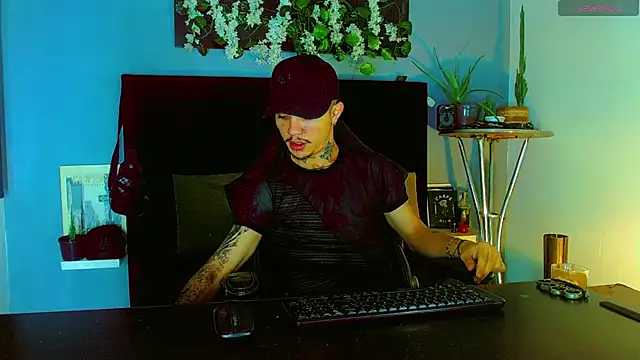 HannibalLester online show from June 8, 2026, 4:24 am