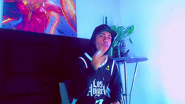 HannibalLester online show from November 14, 2025, 4:16 am