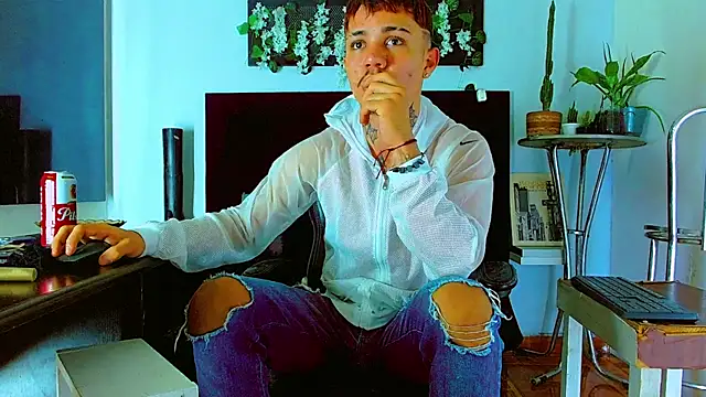 Snapshot of HannibalLester chatting on March 7, 2026, 4:30 am HannibalLester online show from March 7, 2026, 4:30 am