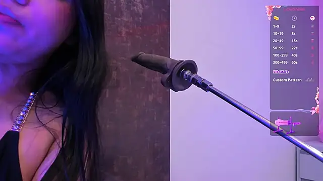 emma smile online show from March 18, 2025, 12:39 pm