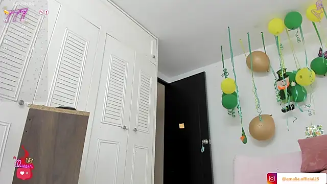 Snapshot of sweet_amalia4 chatting on March 26, 2026, 5:11 pm sweet amalia4 online show from March 26, 2026, 5:11 pm