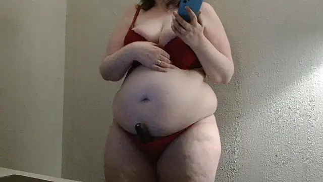 desiree1981 online show from April 28, 2026, 7:51 pm