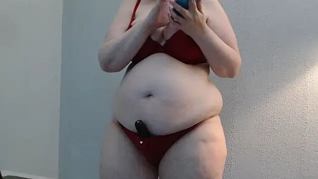 Snapshot of desiree1981 chatting on June 22, 2026, 11:07 am desiree1981 online show from June 22, 2026, 11:07 am