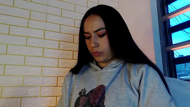 NYX1126 online show from November 5, 2025, 1:03 pm