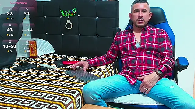 Yeol King online show from November 18, 2025, 6:22 pm