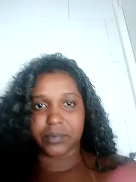 Snapshot of annybarros21 chatting on March 15, 2026, 5:36 am annybarros21 online show from March 15, 2026, 5:36 am