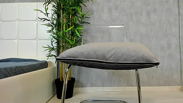 KatelynSparks online show from March 22, 2025, 9:45 am