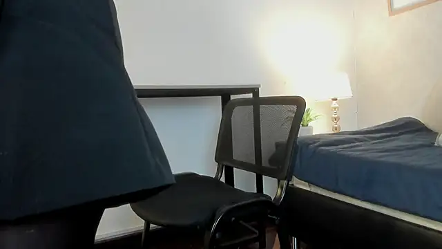 Caroline dh online show from February 20, 2026, 11:45 am