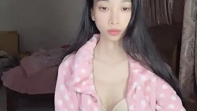 Lili-2 online show from February 16, 2025, 11:06 pm