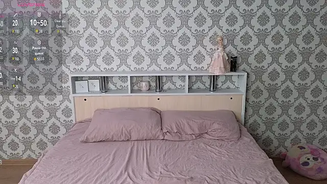 Snapshot of Betty_Blamee chatting on February 21, 2026, 9:22 am Betty Blamee online show from February 21, 2026, 9:22 am