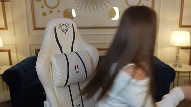 Snapshot of Julia__Star_ chatting on September 26, 2025, 7:37 am Julia Star online show from September 26, 2025, 7:37 am