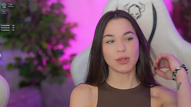 Snapshot of Julia__Star_ chatting on February 15, 2025, 3:28 pm Julia Star online show from February 15, 2025, 3:28 pm