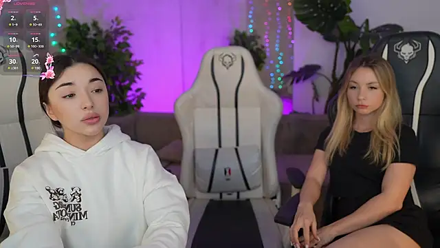 Snapshot of Julia__Star_ chatting on February 25, 2025, 11:32 am Julia Star online show from February 25, 2025, 11:32 am