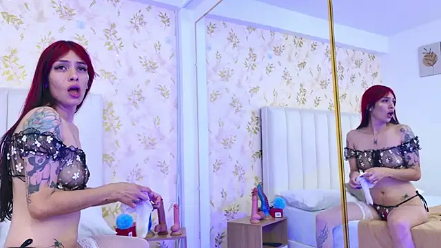 Derieri D online show from September 10, 2025, 12:48 pm