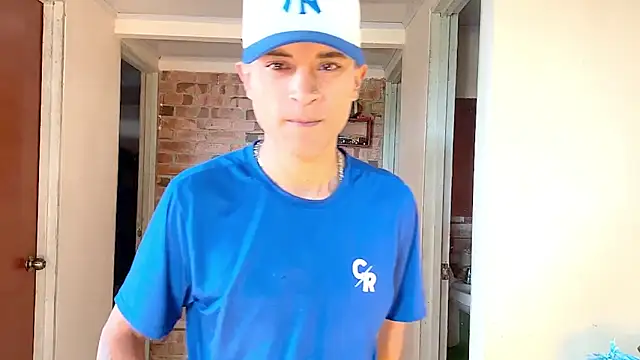 Edward Milleer online show from February 3, 2026, 8:03 pm