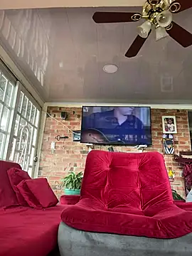 Edward Milleer online show from December 26, 2024, 2:16 pm